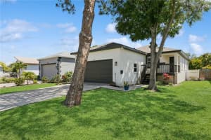 134 48TH AVENUE, ST PETERSBURG, FL 33703 Sold 05/22/25