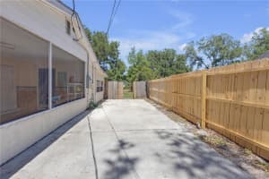 11202 RUSSELL DRIVE, SEFFNER, FL 33584 Sold 05/16/25