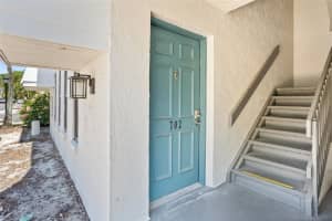716 LYNDHURST STREET, DUNEDIN, FL 34698 Sold 07/09/25