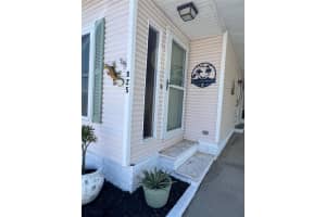 825 COCONUT PALM STREET, LARGO, FL 33778 - MLS#MFRTB8374519