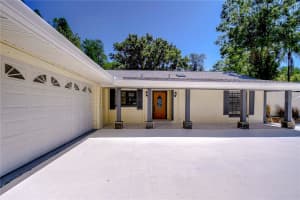 1120 COUNTRY LANE, LUTZ, FL 33558 Sold 10/31/25