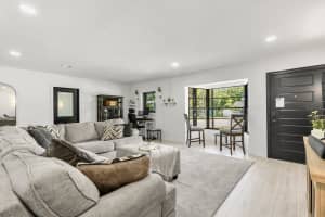 8721 WHITTIER STREET, TAMPA, FL 33617 - MLS#MFRTB8374633