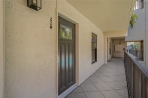 105 4TH AVENUE, ST PETERSBURG, FL 33701 - MLS#MFRTB8374716
