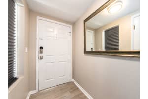 320 ISLAND WAY, CLEARWATER BEACH, FL 33767 - MLS#MFRTB8374771