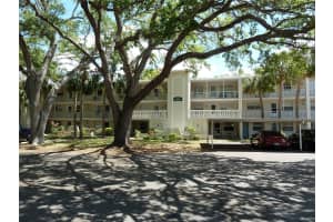 821 PATRICIA AVENUE, DUNEDIN, FL 34698 Sold 05/30/25