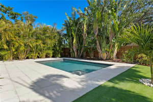 432 39TH AVENUE, ST PETERSBURG, FL 33703 Sold 07/08/25