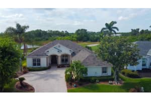 522 Planters Manor Way, BRADENTON
