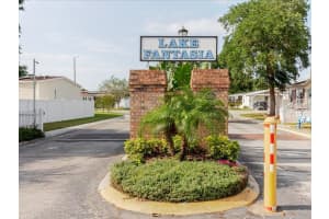 8444 FANTASIA PARK WAY, RIVERVIEW, FL 33578 Sold 10/10/25