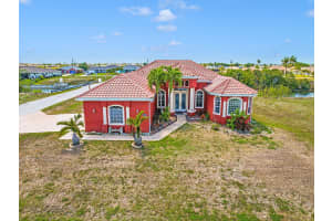 1112 9TH AVENUE, CAPE CORAL, FL 33993 - MLS#MFRTB8375032