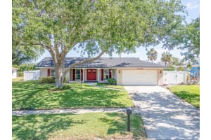 14269 YACHT CLUB BOULEVARD, SEMINOLE, FL 33776 Sold 06/02/25