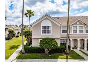 724 KENSINGTON LAKE CIRCLE, BRANDON, FL 33511 - MLS#MFRTB8375077