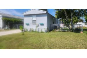 5830 PORTSMOUTH DRIVE, TAMPA, FL 33615 - MLS#MFRTB8375099