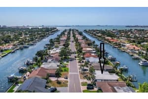 3807 48TH AVENUE, ST PETERSBURG, FL 33711 Sold 06/11/25