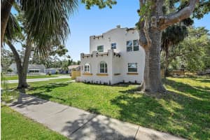 3000 19TH AVENUE, ST PETERSBURG, FL 33712 - MLS#MFRTB8375159
