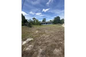 7604 SILVER SANDS RD, KEYSTONE HEIGHTS, FL 32656 Sold 07/30/25
