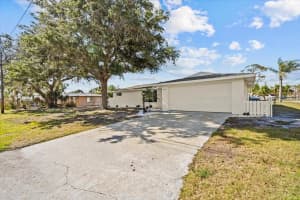 1499 JANET PLACE, ENGLEWOOD, FL 34223 - MLS#MFRTB8375300