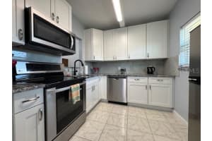 11485 OAKHURST ROAD, LARGO, FL 33774 - MLS#MFRTB8375368