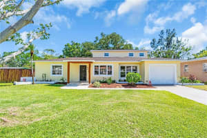 700 66TH AVENUE, ST PETERSBURG, FL 33705 Sold 05/29/25