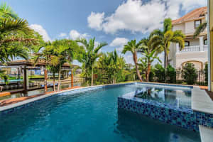 539 TREVISO DRIVE, APOLLO BEACH, FL 33572 - MLS#MFRTB8375443