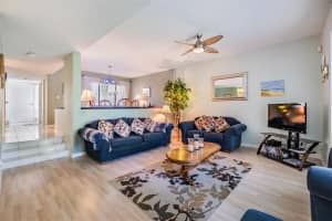 486 LAKEVIEW DRIVE, PALM HARBOR, FL 34683 - MLS#MFRTB8375452