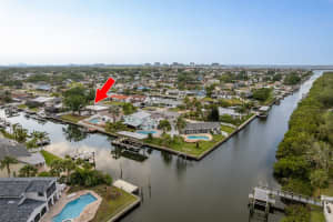 8721 BAY CREST LANE, TAMPA, FL 33615 - MLS#MFRTB8375458