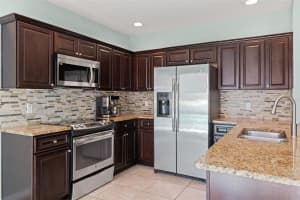 946 CELTIC CIRCLE, TARPON SPRINGS, FL 34689 Sold 05/29/25