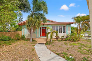 3301 6TH AVENUE, ST PETERSBURG, FL 33713 Sold 06/06/25