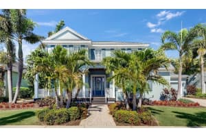 718 MANNS HARBOR DRIVE, APOLLO BEACH, FL 33572 Sold 09/12/25