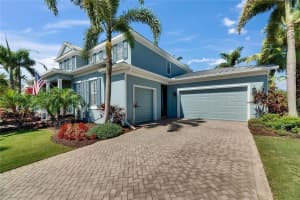 718 MANNS HARBOR DRIVE, APOLLO BEACH, FL 33572 Sold 09/12/25