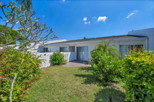 1655 HIGHLAND AVENUE, CLEARWATER, FL 33756 - MLS#MFRTB8375676