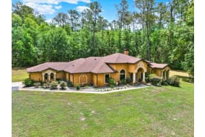 24498 Casey Rd, BROOKSVILLE