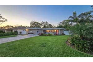 7301 2ND AVENUE, ST PETERSBURG, FL 33707 Sold 08/01/25