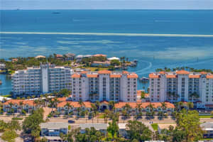 1325 Snell Isle Blvd Ne #911, ST PETERSBURG