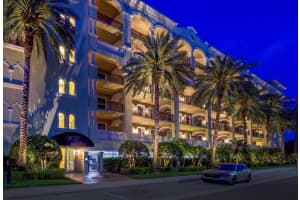 202 WINDWARD PASSAGE, CLEARWATER BEACH, FL 33767 - MLS#MFRTB8375766