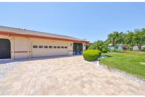 2509 LOCKSLEY STREET, SUN CITY CENTER, FL 33573 - MLS#MFRTB8375837