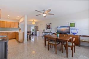 725 85TH AVENUE, ST PETERSBURG, FL 33702 - MLS#MFRTB8375962