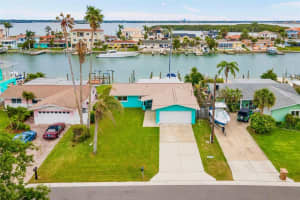 525 LILLIAN DRIVE, MADEIRA BEACH, FL 33708 - MLS#MFRTB8376063