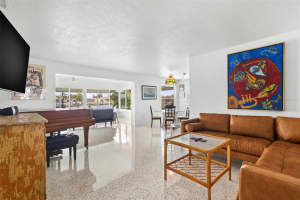 525 LILLIAN DRIVE, MADEIRA BEACH, FL 33708 - MLS#MFRTB8376063
