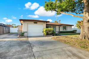 6125 37TH AVENUE, ST PETERSBURG, FL 33710 Sold 05/26/25