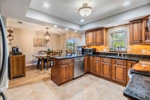 6821 MARY LOU LANE, WESLEY CHAPEL, FL 33544 Sold 08/21/25