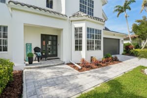 750 SAND PINE DRIVE, ST PETERSBURG, FL 33703 - MLS#MFRTB8376183