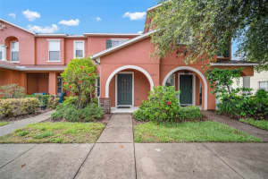 6831 Dartmouth Hill St, RIVERVIEW