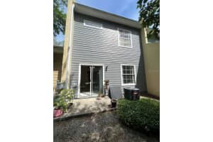 554 50TH BOULEVARD, GAINESVILLE, FL 32607 - MLS#MFRTB8376337