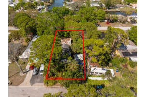 2382 PEMBROOK DRIVE, CLEARWATER, FL 33764 Sold 06/03/25