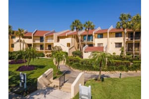 7520 SUNSHINE SKYWAY LANE, ST PETERSBURG, FL 33711 - MLS#MFRTB8376371