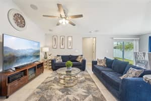 7727 SUNSHINE BRIDGE AVENUE, GIBSONTON, FL 33534 Sold 05/28/25