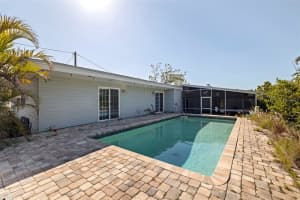2660 FAIRWAY AVENUE, ST PETERSBURG, FL 33712 Sold 05/19/25