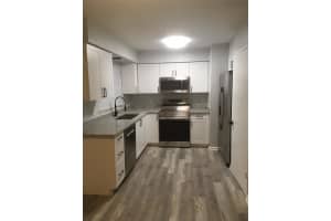 211 HARMONY LANE, BRANDON, FL 33511 Sold 08/18/25
