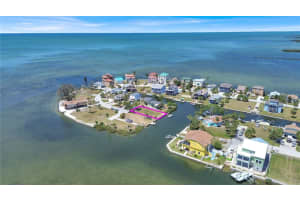 6400 DRIFTWOOD DRIVE, HUDSON, FL 34667 Sold 08/29/25