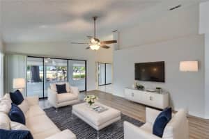322 NORTHWAY DRIVE, SUN CITY CENTER, FL 33573 - MLS#MFRTB8376495